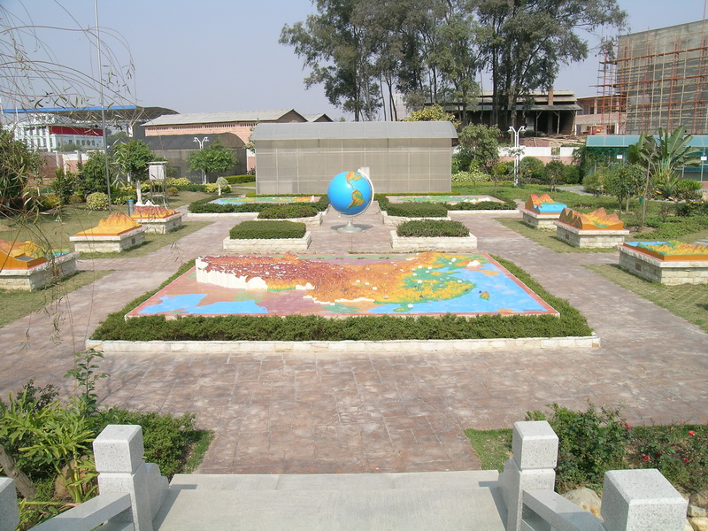 地理科普?qǐng)@成套設(shè)備